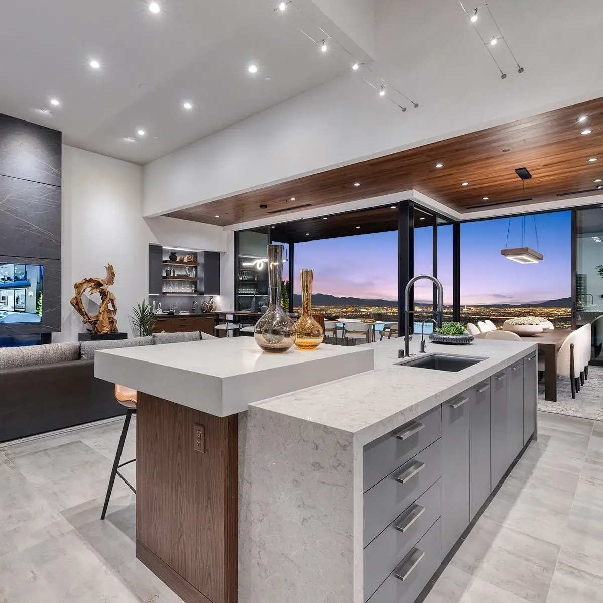 SkyVu Residence 2 - Kitchen and Great Room