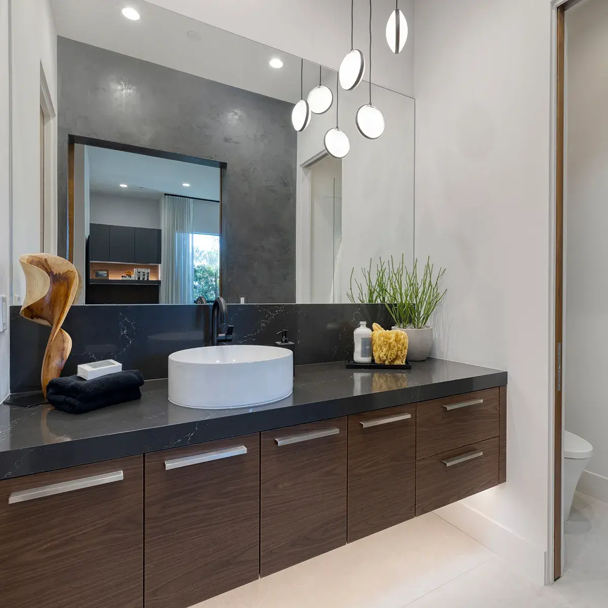 SkyVu Residence 2 - Suite Bath