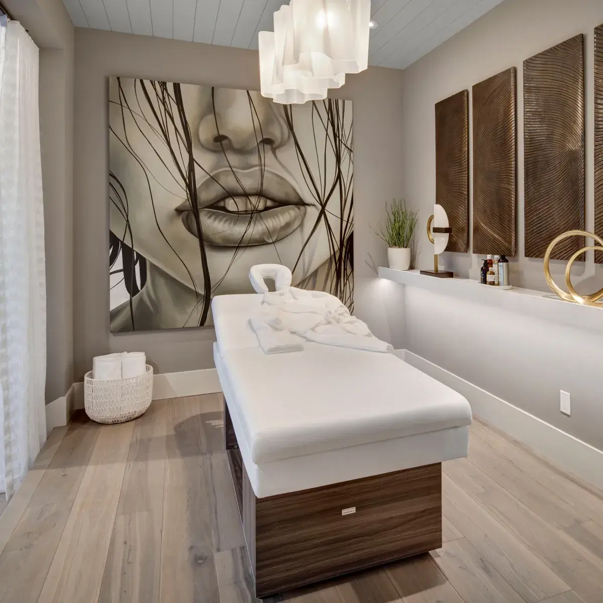 SkyVu 215 - Massage Room