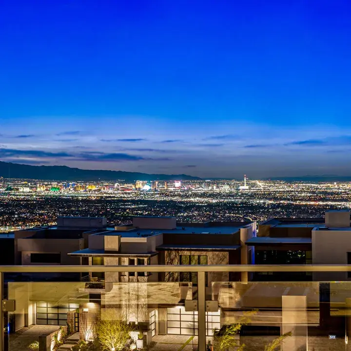 SkyVu Home 218 - Views