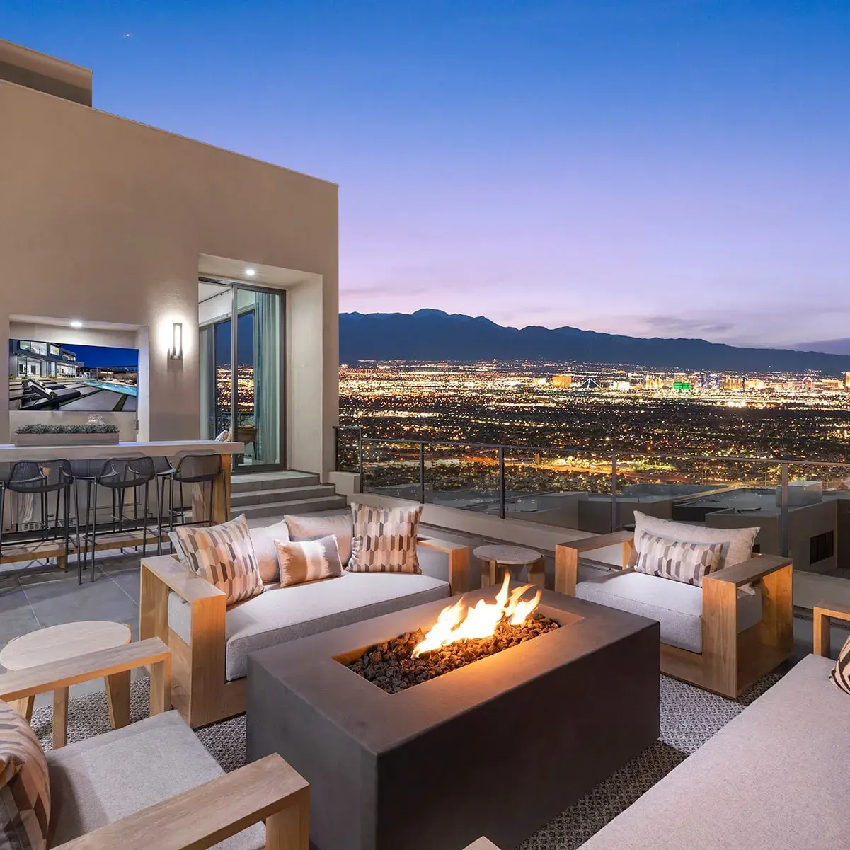 SkyVu Residence 2 - Sky Loft Deck