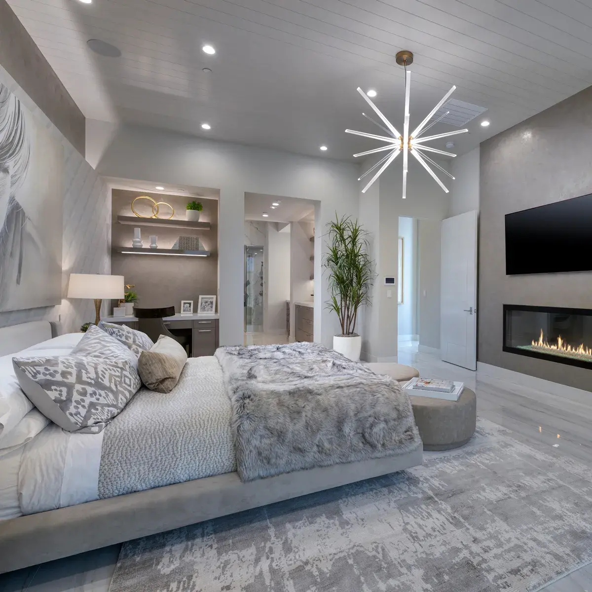 SkyVu Home 217 Primary Suite