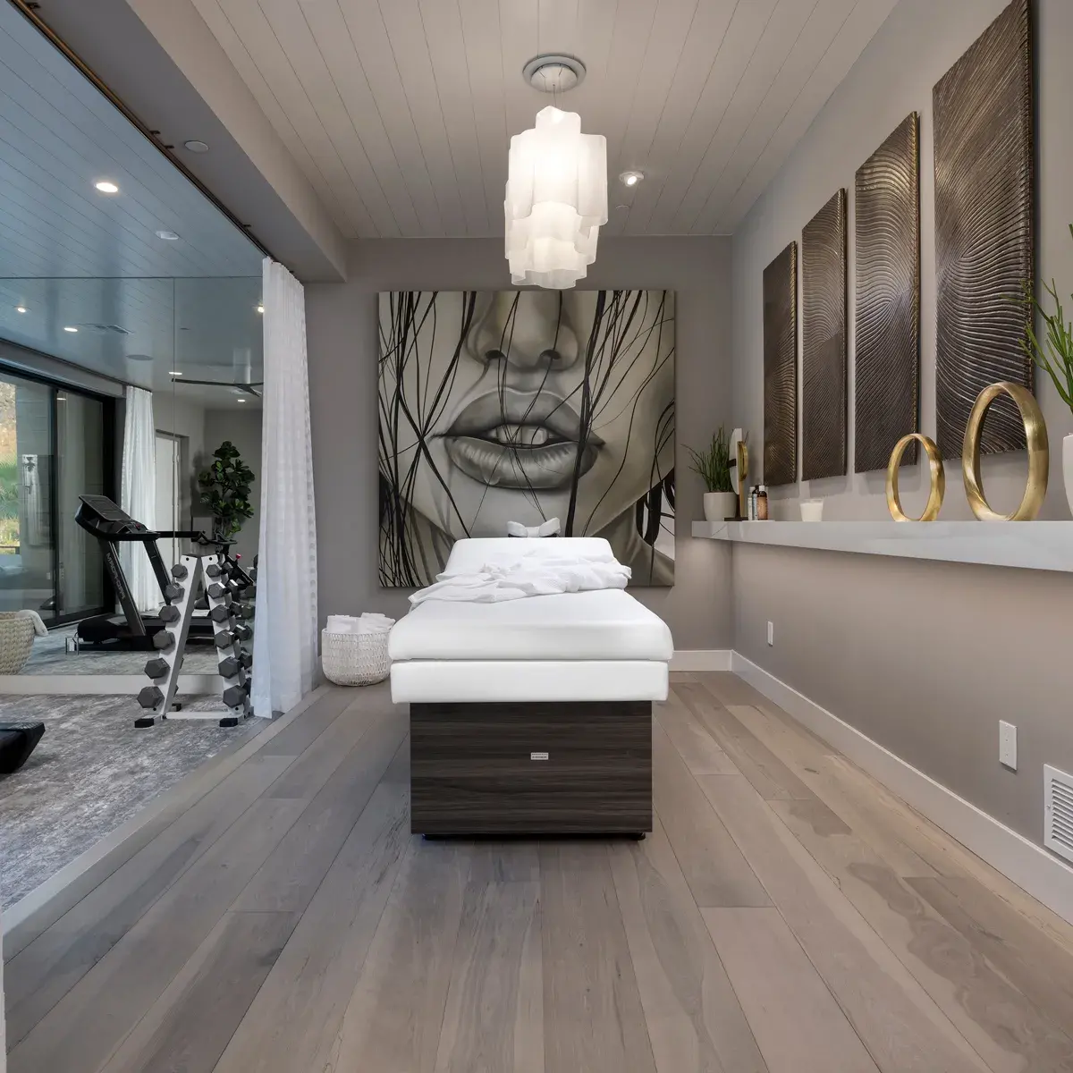SkyVu Home 217 Spa