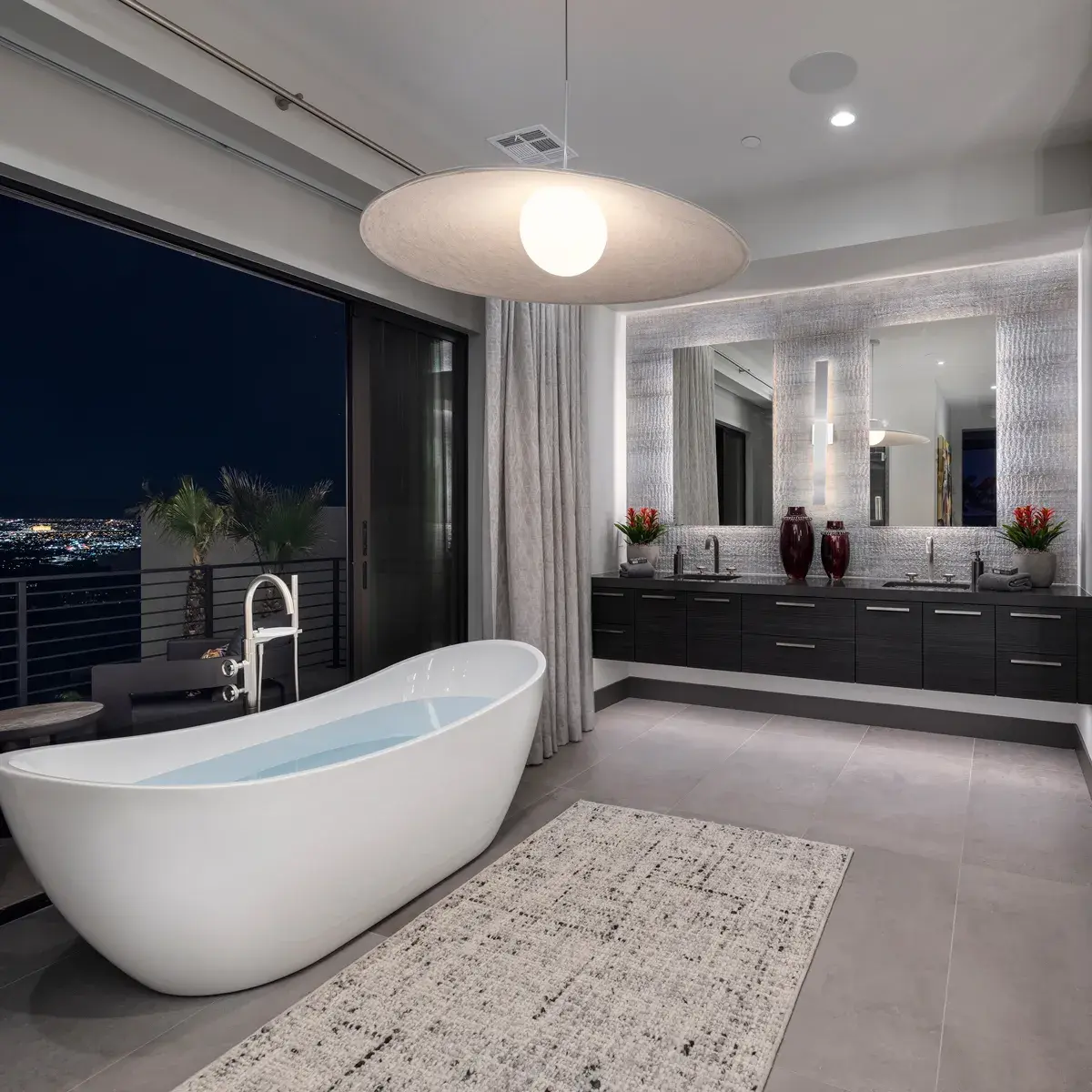SkyVu 207 - Master Suite Bath