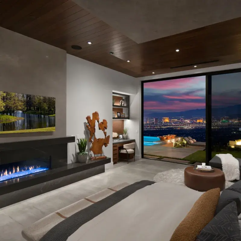 Luxury homes owners suite