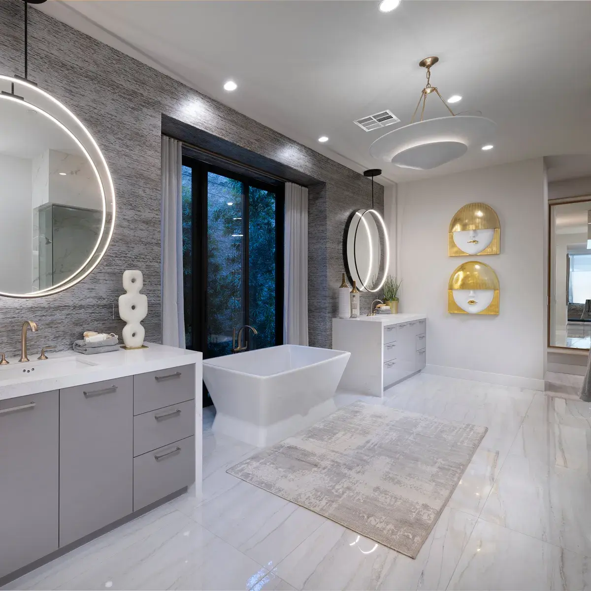 SkyVu 215 - Master Bath