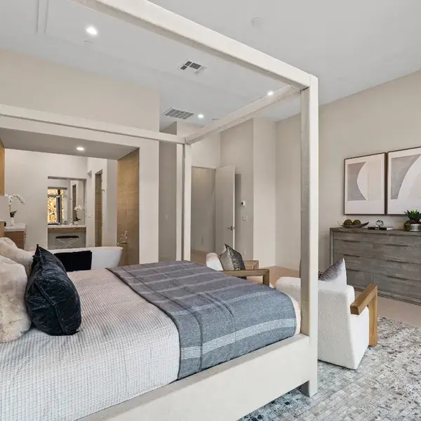 Vu Pointe Residence 2 Master Bedroom