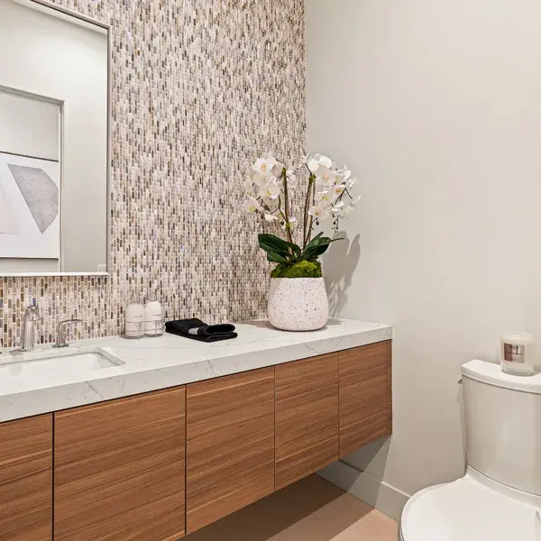Vu Pointe Residence 2 Powder Room