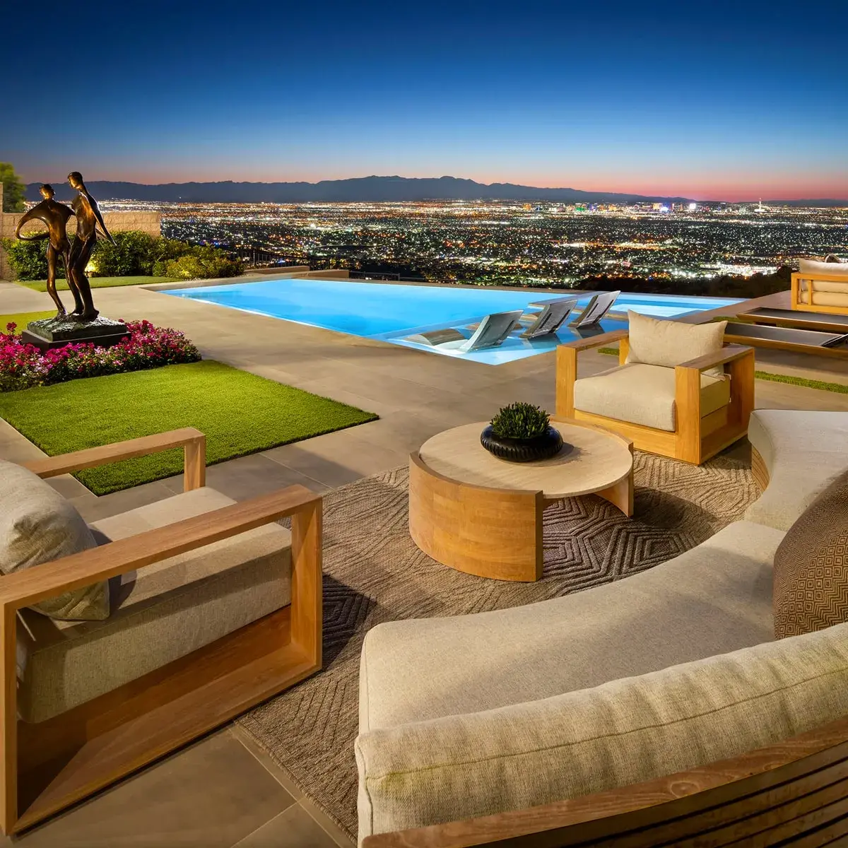 Nearby amenity DragonRidge Country Club