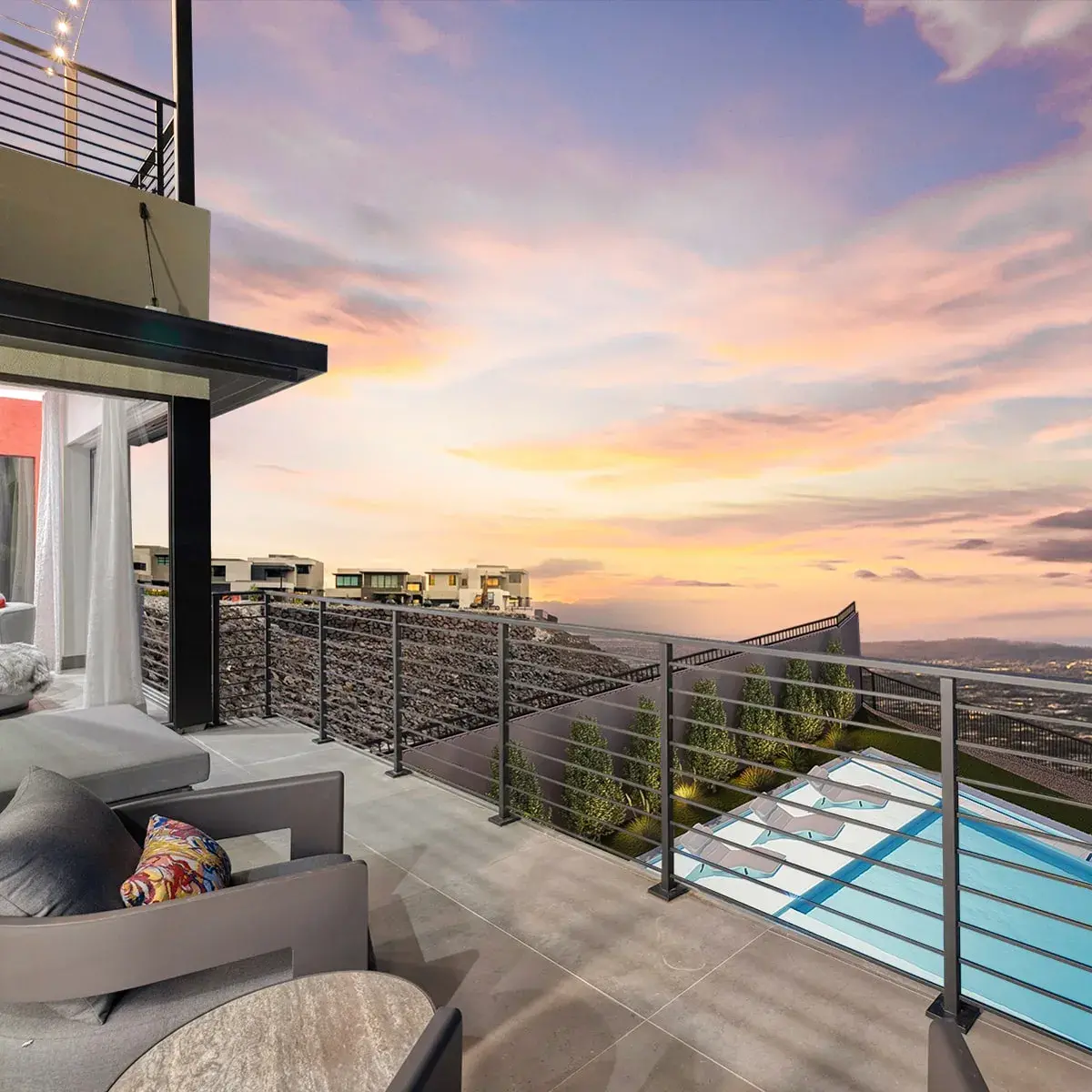 SkyVu Residence 4 - Balcony