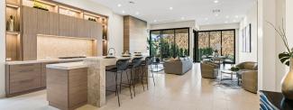 Vu Pointe Residence 2 Kitchen and Living